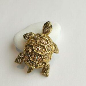 Gold tone crystal turtle brooch pin pendant 🆕